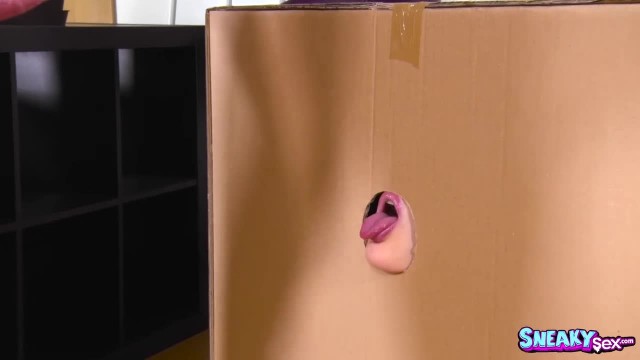 Невеста отодвинула трусики и насела на поршень мужика - #2